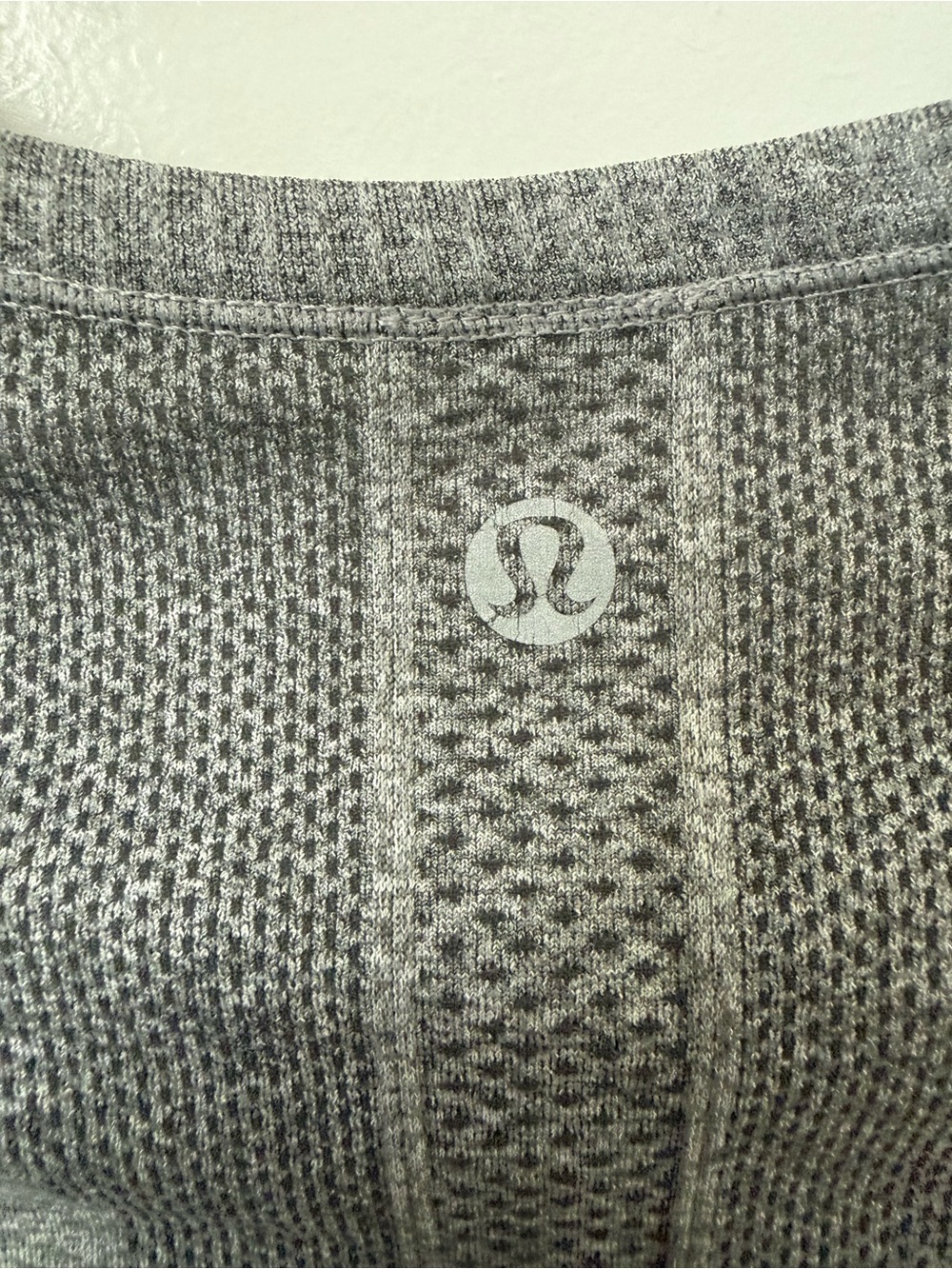 lululemon swiftly tech - Picture 3 of 7